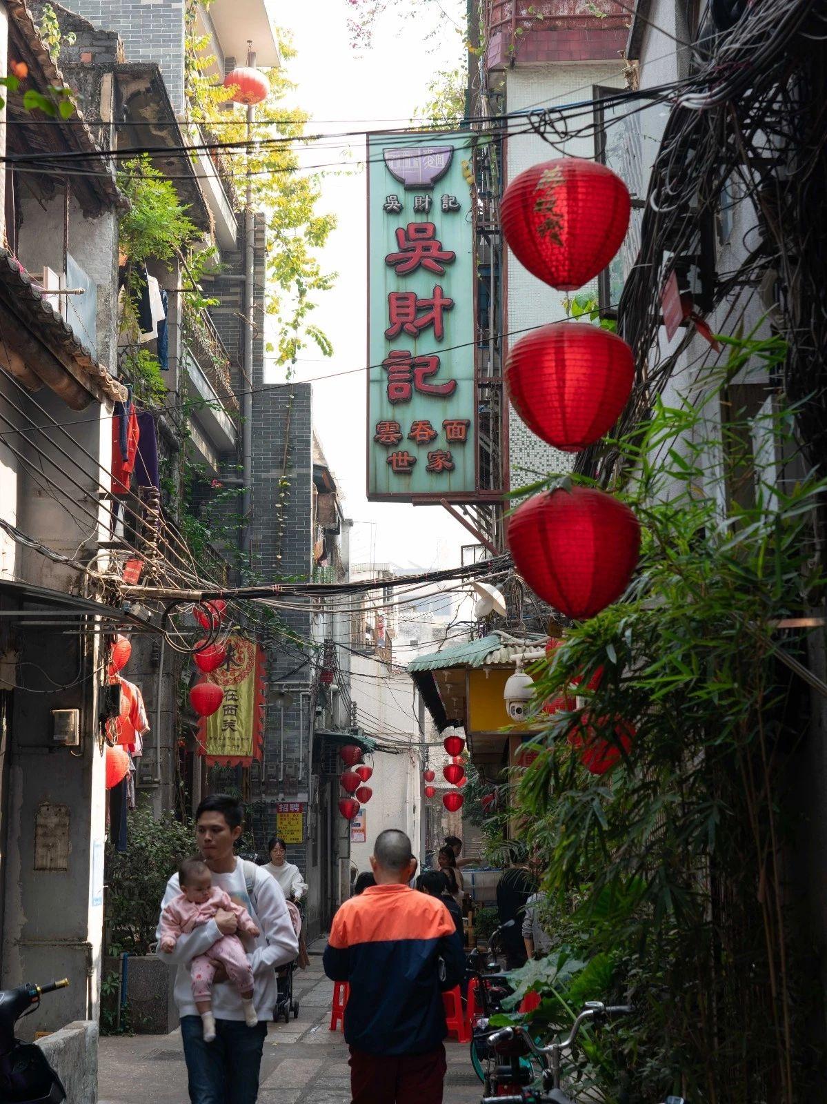 陈家祠港式美食街在哪里_陈家祠有美食街吗_陈家祠小吃